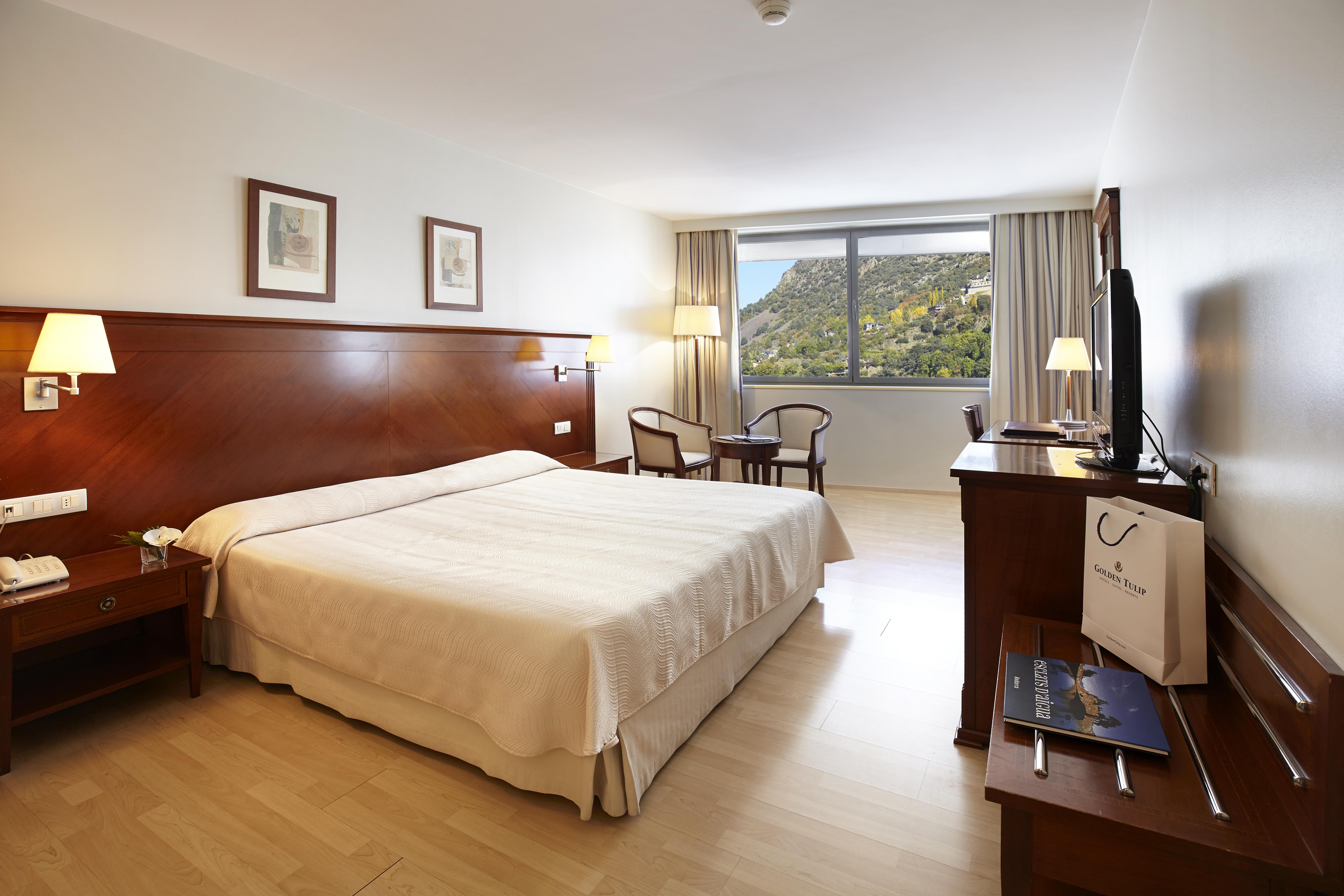 Fenix Hotel Andorra la Vella Bagian luar foto
